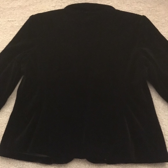 EUC Vintage Black Velvet Blazer - Picture 7 of 7